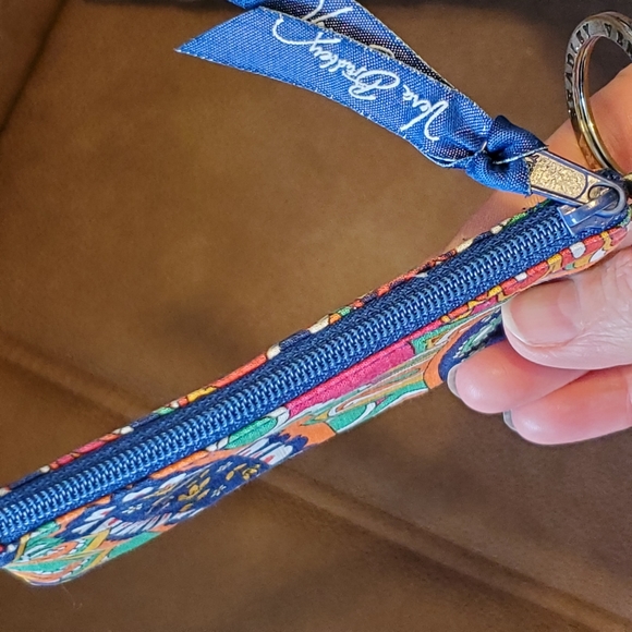 Vera Bradley Venetian Paisley ID holder, coin purse, key chain - Picture 5 of 9